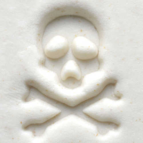 MKM Medium Round Stamp - Skull & Cross Bones (SCM-105)