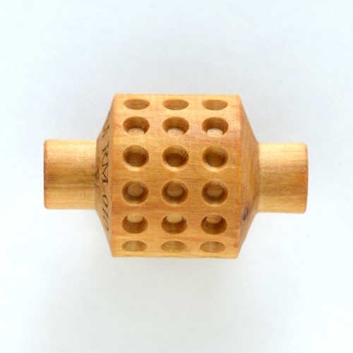 MKM Medium Handle Roller - 3 dot rows - 3 cm (RM-010)