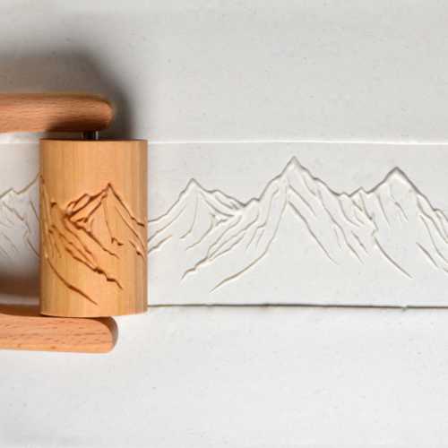MKM Large Handle Roller - Mountain Range - 6 cm (RL-031)