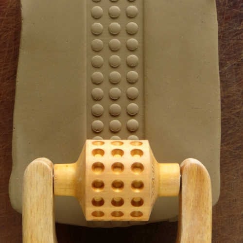 MKM Medium Handle Roller - 3 dot rows - 3 cm (RM-010)