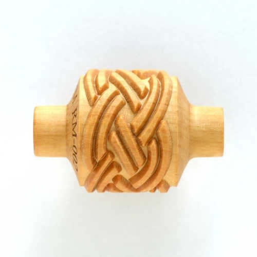 MKM Medium Handle Roller - Braid - 3 cm (RM-002)