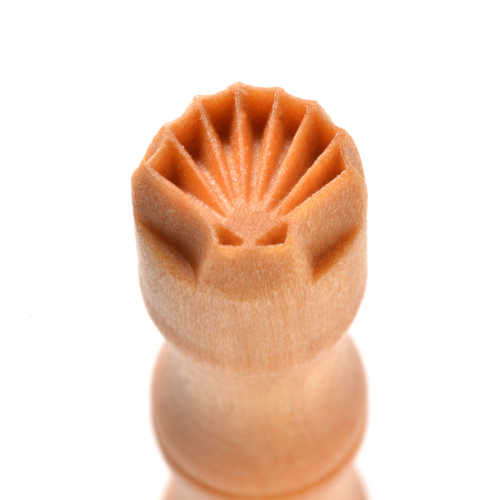 MKM Mini Round Scallop Stamp - 1 cm (SMR-046)