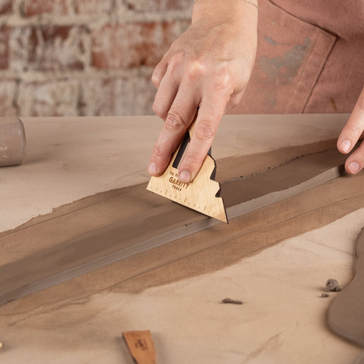 Garrity Tools - The Right Angle Tool - LIMITED EDITION (RIGHTANGLE)