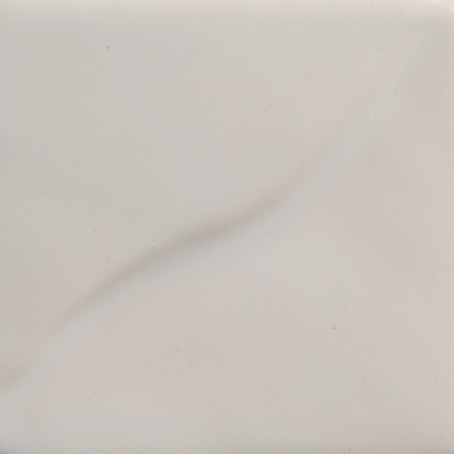 Tuckers - Gloss White 1 KG Dry Glaze (699T)