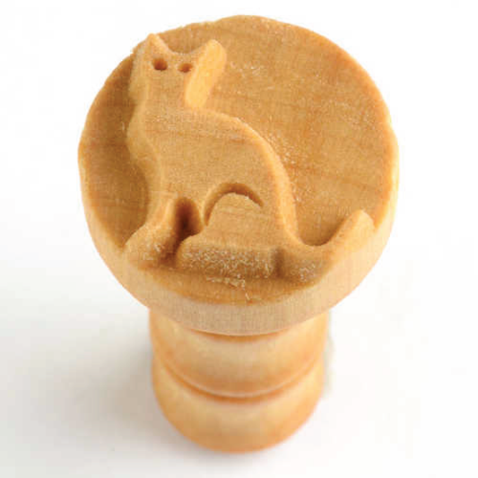 MKM Medium Round Cat Stamp - 2.5 cm (SCM-029)