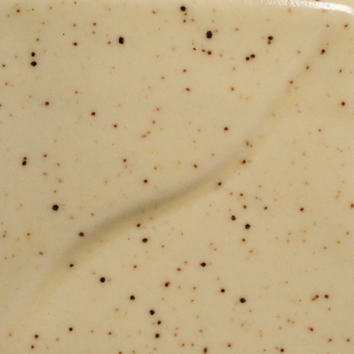 Tuckers - Soft Yellow Speck 1 KG Dry Glaze (635T)