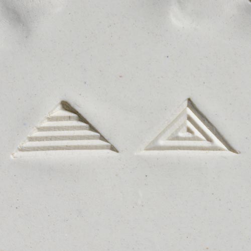 MKM Medium Right Triangle Stamp - 3 x 2.5 cm (STM-R1)